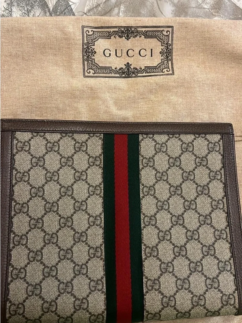 Gucci Beige GG Supreme Canvas Pouch with Green and Red Web Stripe